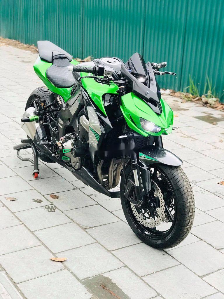 Cận cảnh Kawasaki Z1000 2015 giá 500 triệu tại Sài Gòn  Xe máy