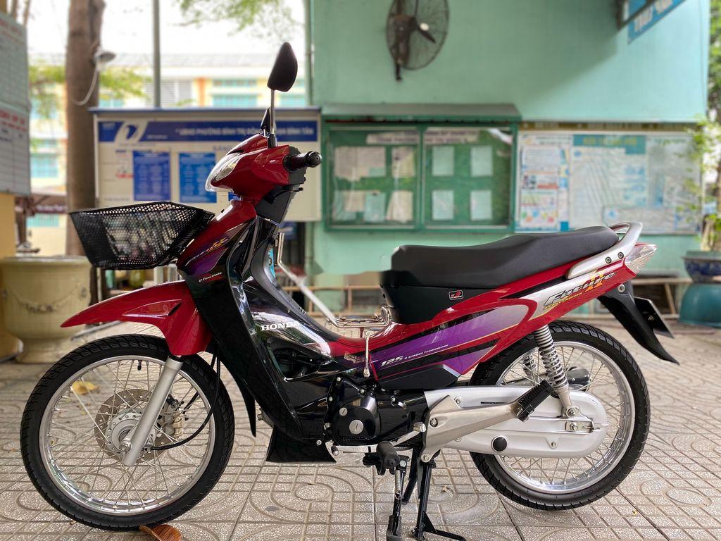 Xe máy Honda Future cũ độ Wave 125i Thái tại Việt Nam