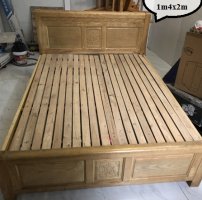 Bán rẻ giường ngủ bằng gỗ sồi cao cấp mới 90%