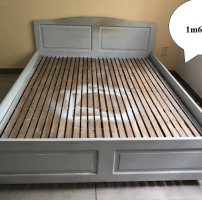 Xả kho bán rẻ giường gỗ 1m6 màu trắng cũ