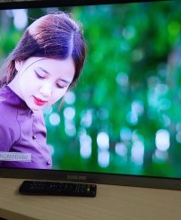 Smart Tivi 32in mỏng mạng nhanh giá rẻ