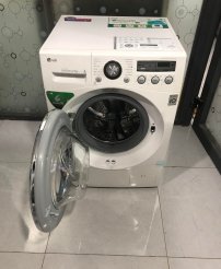 Máy Giặt LG 8 KG tiết kiệm điện nước
