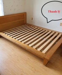Thanh lý giường gỗ tự nhiên 1m6x2m mới 90%