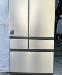 Tủ lạnh HITACHI R-HW62S 617L Date 2022 , mặt  THÉP MÀU VÀNG CÁT - Có ngăn đông mề