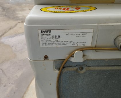 Thanh lý máy giặt Sanyo 6kg đã qua sử dụng-3