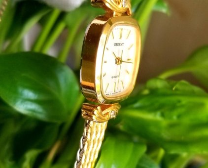 Đồng hồ nữ Orient chính hãng dây vỏ được bọc vàng Gold Plated-1