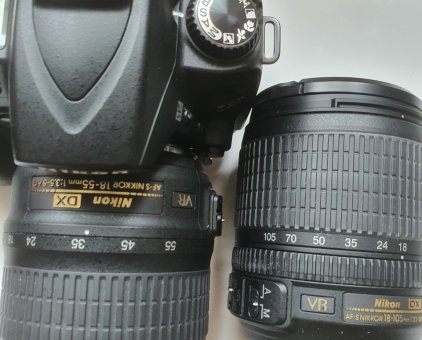 Nikon D90 và lens 18-55 VR +18-105mm VR-6